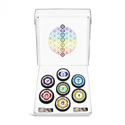 Emporia 7 Chakra Soy Wax Candle Gift Set – 7 Pack Meditation Candles with Crystals